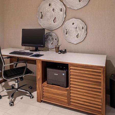 Hilton Garden Inn Kansas City Airport Mo Экстерьер фото